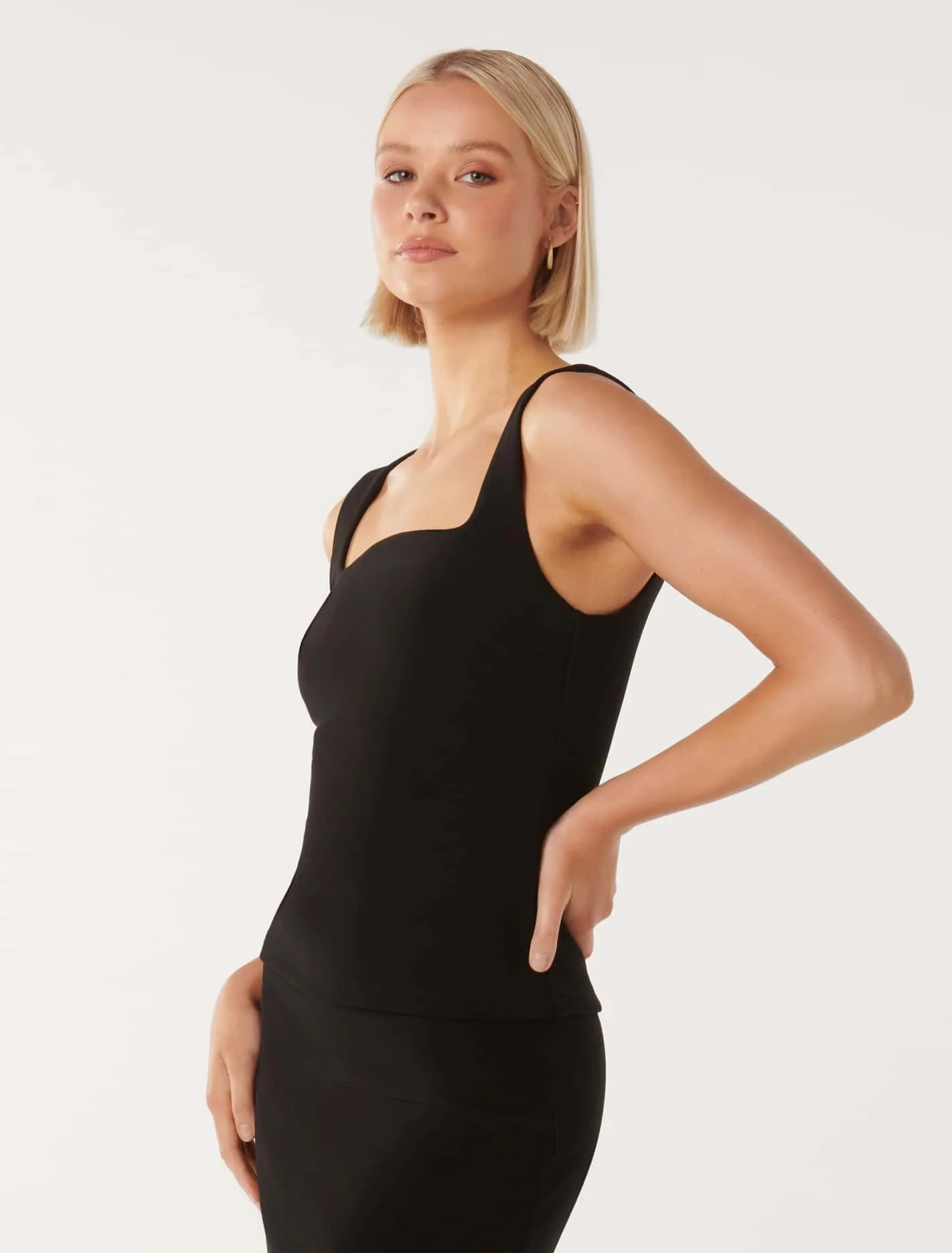 Charlotte Curved Neck Tank Top