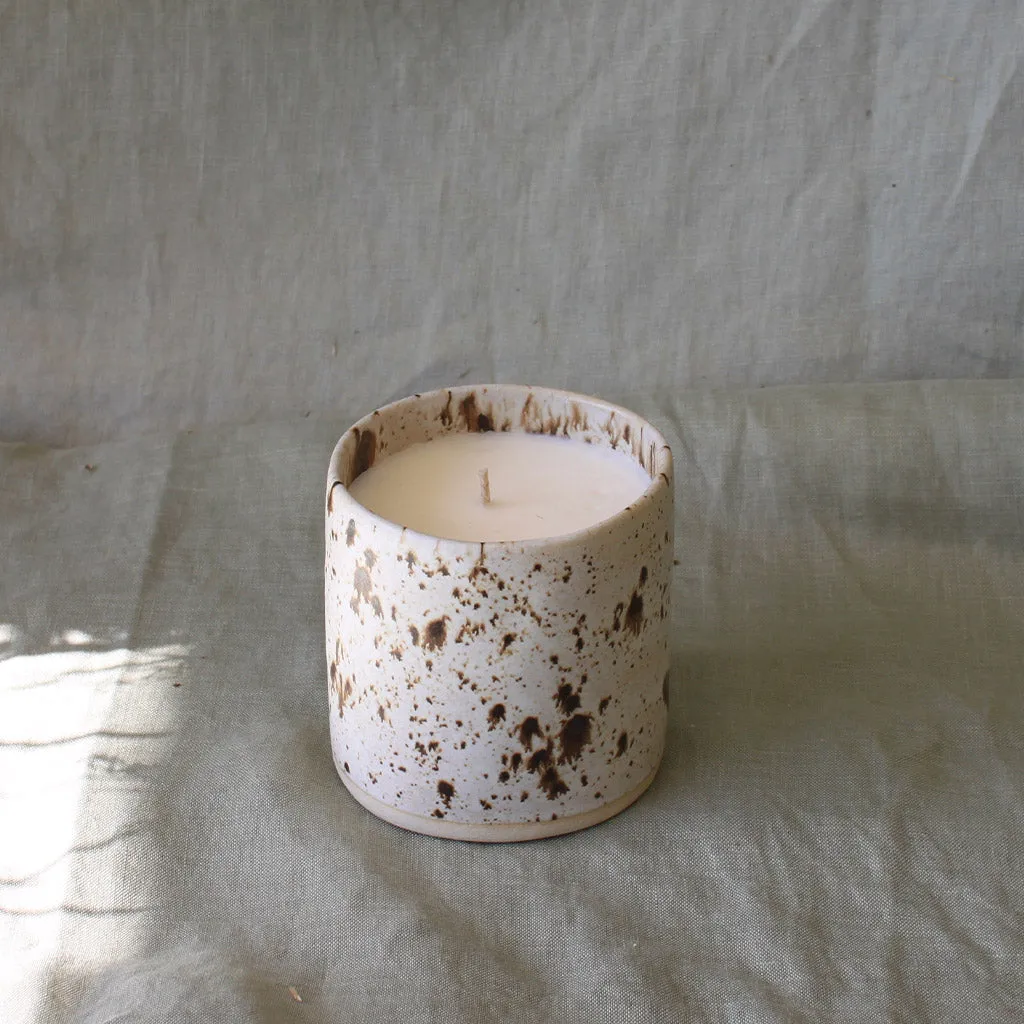 FLECKED CERAMIC REFILLABLE CANDLE