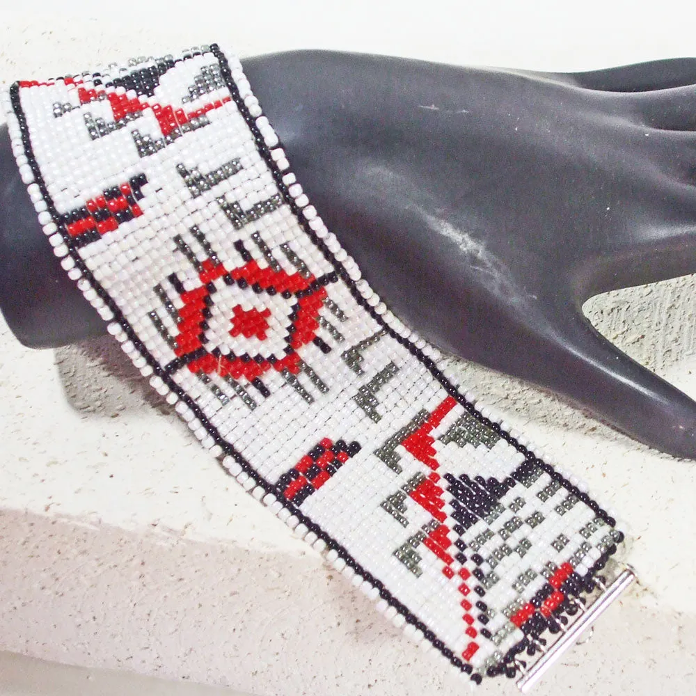 Nairi Loomwork Native Pattern Bracelet